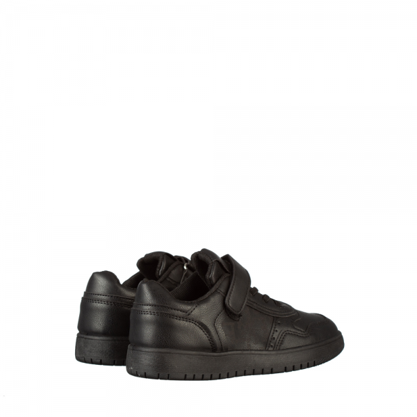 Детски спортни обувки черни от еко кожа  Rizza, 4 - Kalapod.bg